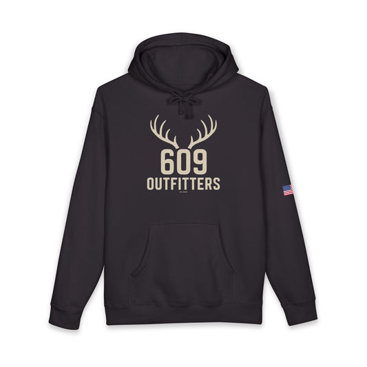 609 Outfitters Classic Antler Logo | Black Heavy Blend Pullover